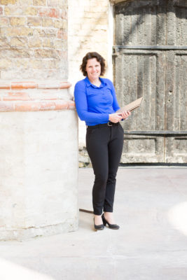 "Ineke weet altijd welke stijl bij mij past, zowel zakelijk als in mijn vrije tijd!"