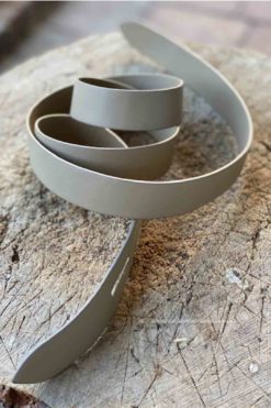 Alternative view of Ellis riem - TEA200043 taupe