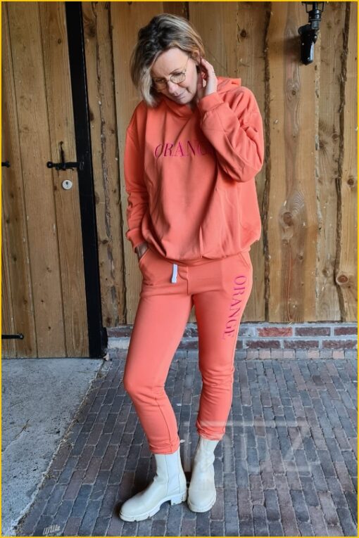 Sweatpants color -TUR220008 oranje