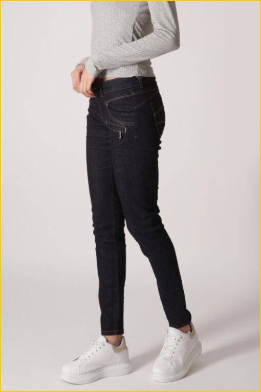 Jeans Suzy - MOD220007 Raw Denim