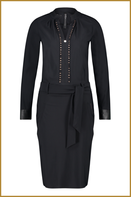 ZIP73 -  Jurk Zip73 Tape Zwart -ZIP230017