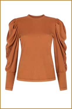Alternative view of AAIKO - Imara co 294 bleached sand -AAI230013