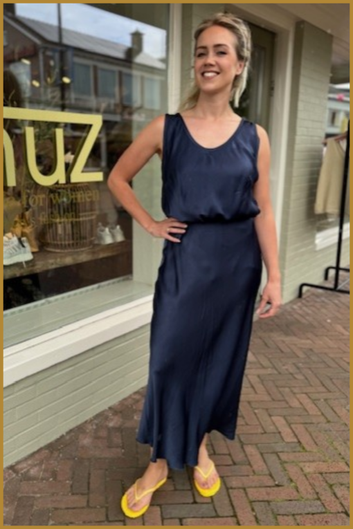 INUZ - Rok satin navy-INU240238