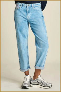 POM -  JEANS - Eline Straight Mid Blue-POM240001