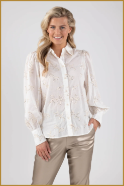 NUKUS -  Preston Blouse offwhite -NUK240005