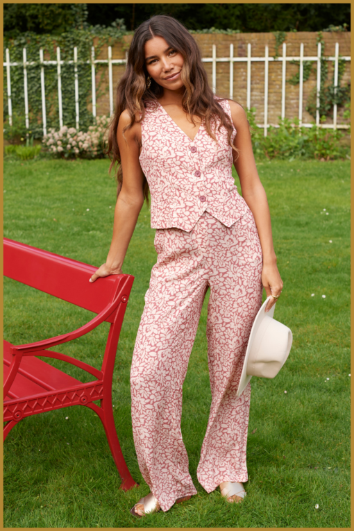 YDENCE - Gillet Oaklynn nude flower -YDE240038