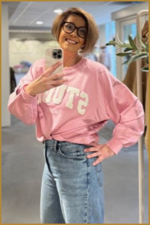 AMBIKA-Sweater Studio roze-AMB250003