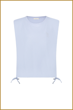 Alternative view of NUKUS-Babette top-sky-NUK250026