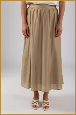 NUKUS-Floortje skirt-camel-NUK250048