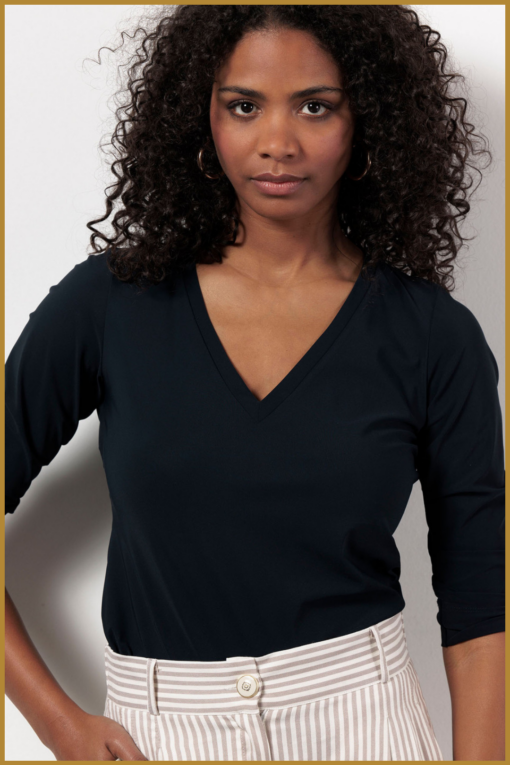 stijlvolle dames top – Studio Anneloes Emma in donkerblauw