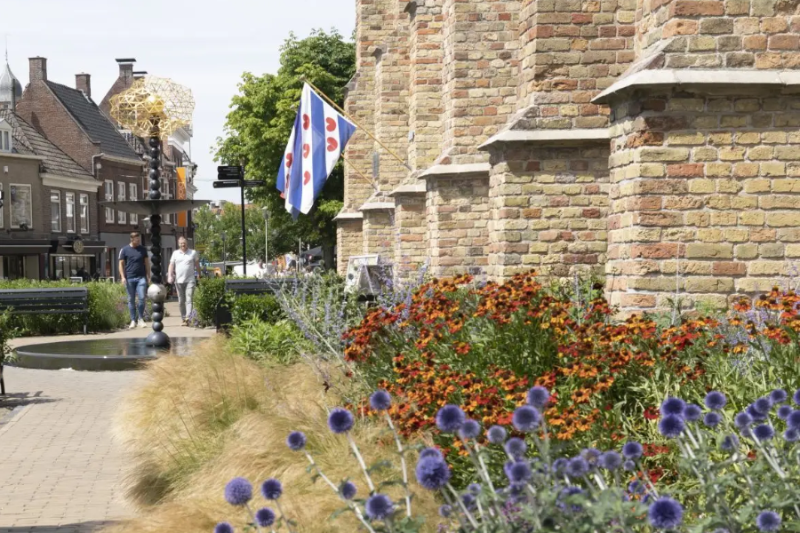 Pinksteren in Franeker: tips voor een fris en stijlvol weekend Stadswandeling in Franeker