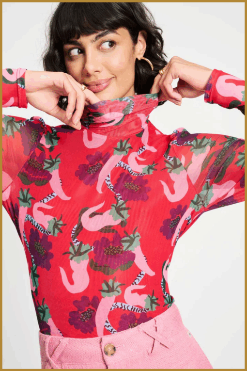 POM Amsterdam turtleneck Picnic Delight rood – dames mesh top met print