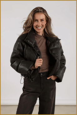 Nukus Jacket Leanne Donkerbruin – korte puffer damesjas