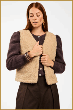 AAIKO- gilet NARIN PIED TBA bruin-AAI250063