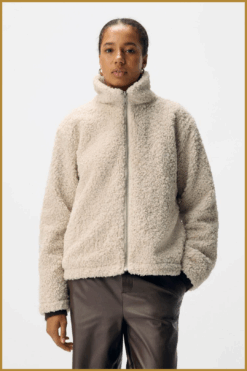 Object Jacket Teddy White Sand – dames teddy jas in off-white