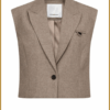 CO COUTURE- MeeraCC Vest walnut-COC250027 Co Couture Vest MeeraCC Bruin – mouwloos dames gilet in wolmix