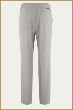 Alternative view of MSCW- 100-02-Vinny lgrey-MOS250051