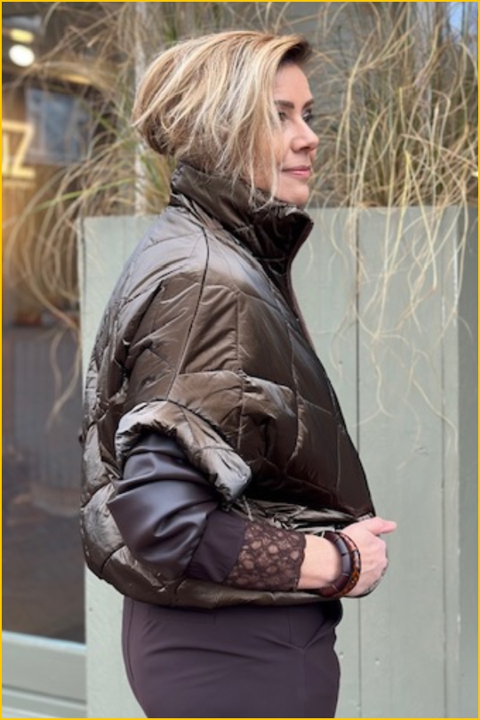 INUZ-bodywarmer shine bronze-INU250324 INUZ-bodywarmer shine bronze-INU250324 - Afbeelding 2