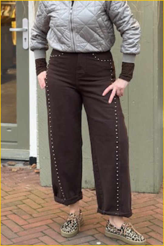 INUZ SELECT-Barrel Valerie stud bruin-SEL260009 INUZ SELECT-Barrel Valerie stud bruin-SEL260009